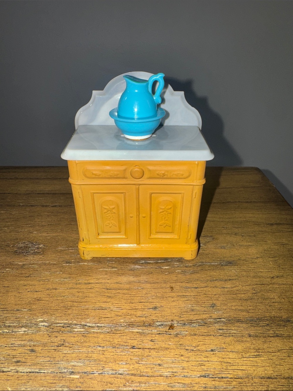 Avon Yellow Bird of Paradise Ceramic Foaming Bath Oil Bottle